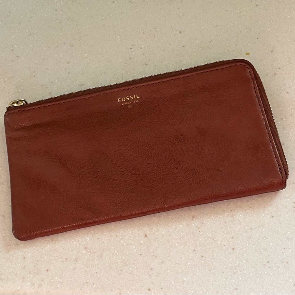 Fossil Wallet Brown Leather Zip
